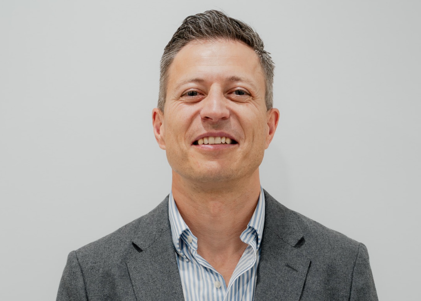 Photo of Dr. Bart Kaczmarek
